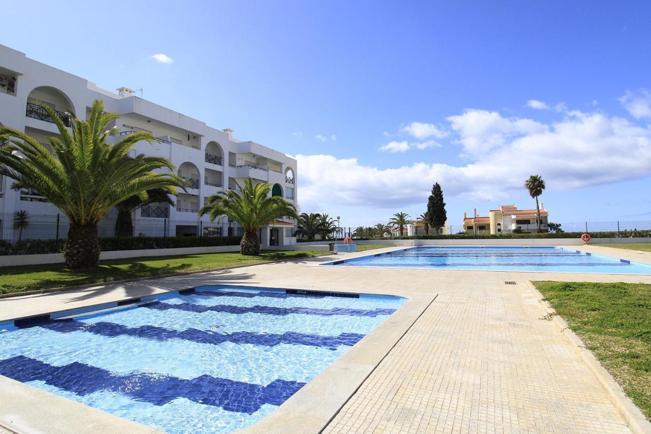 Armacao De Pera Brightness With Pool By Homing Διαμέρισμα Εξωτερικό φωτογραφία